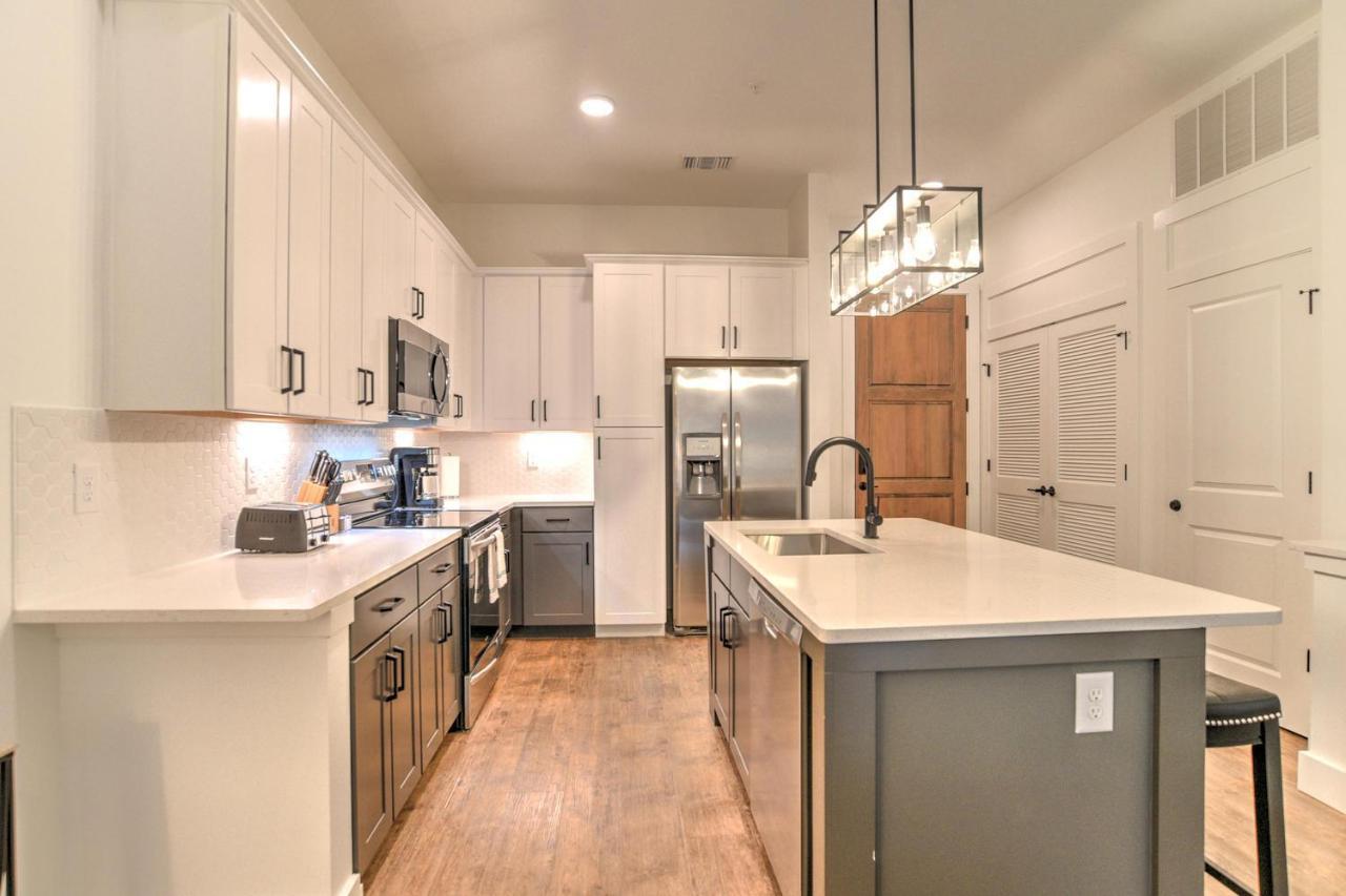 Holiday home 55 South Market 204 *